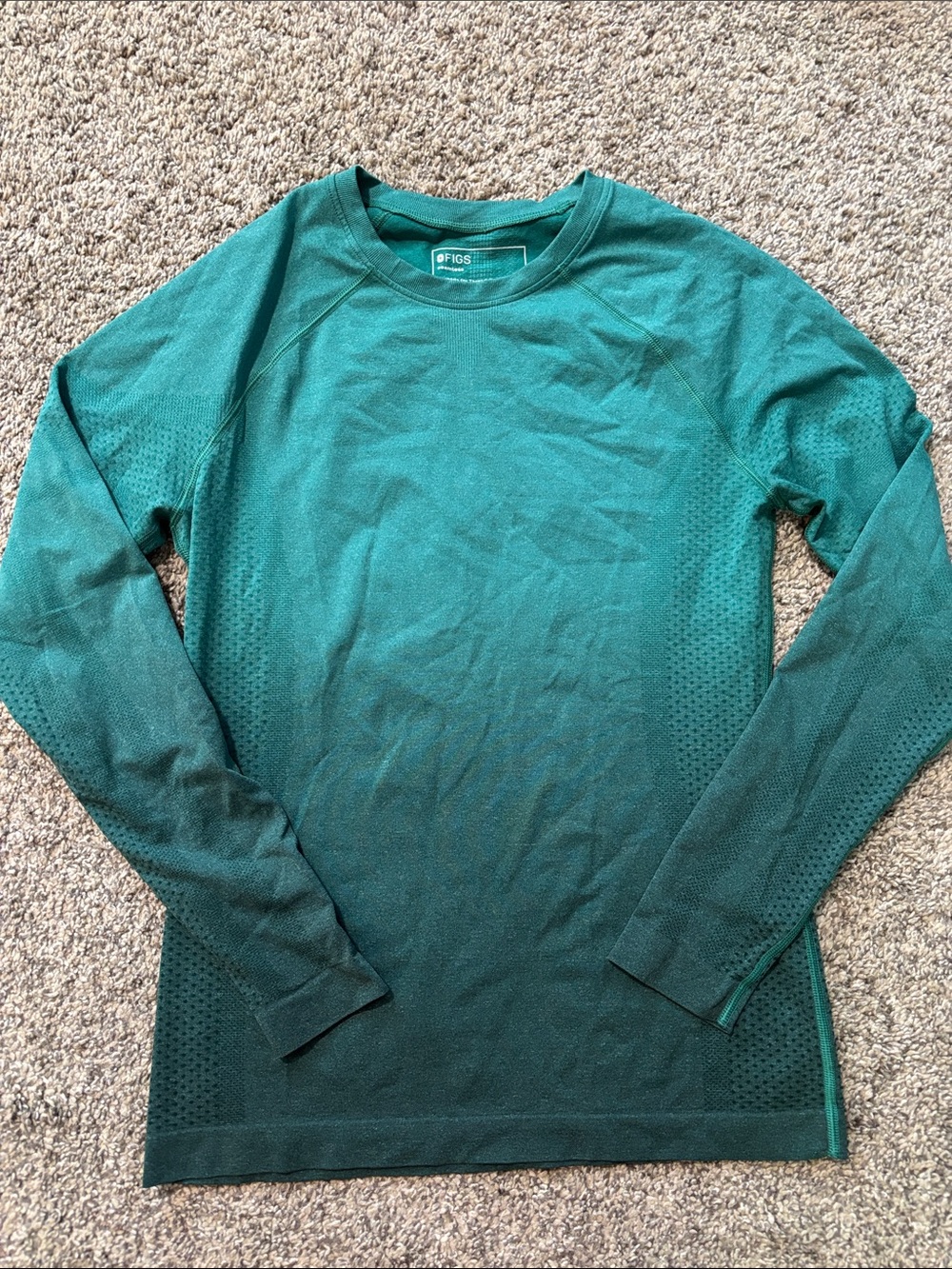 Figs Seamless Long Sleeve shirt size medium - Picture 1 of 5
